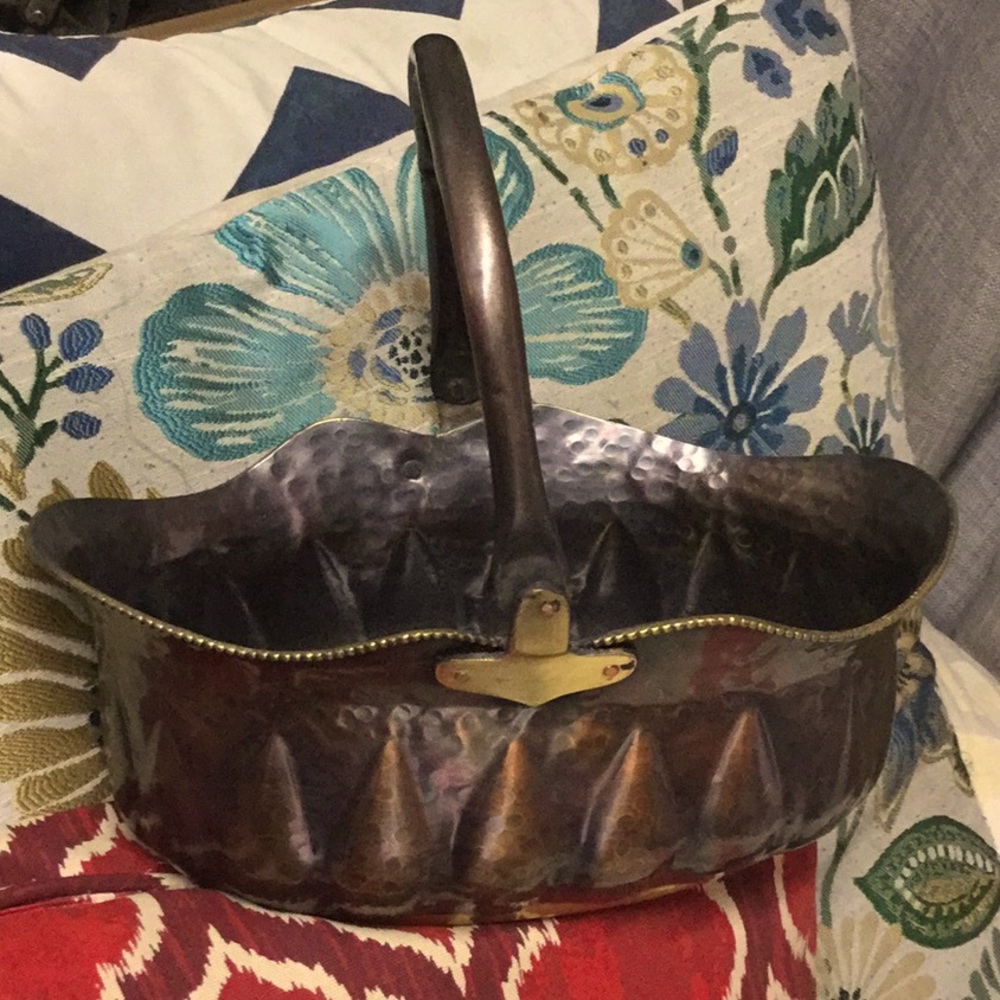 Vintage antique collector metal basket gardening rustic farmhouse farmer’s decor
